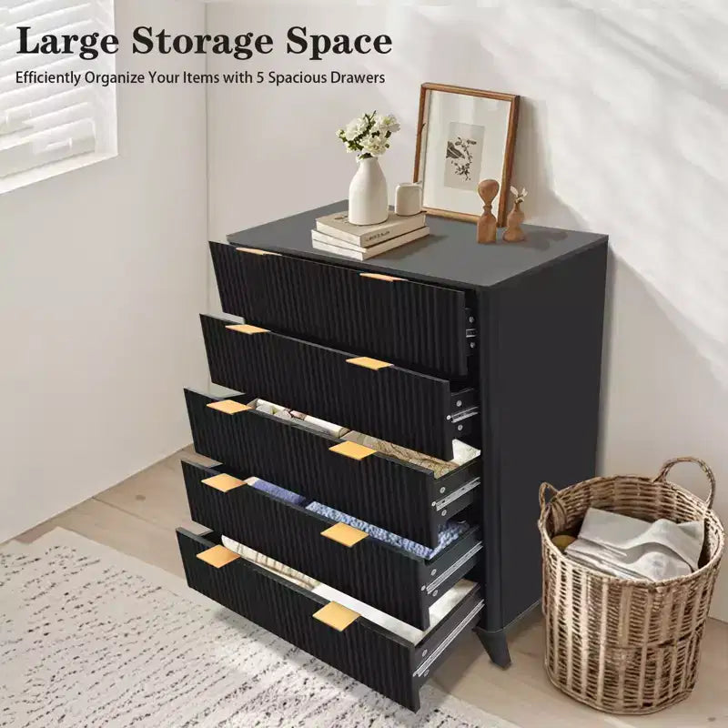 Comò scanalato a 5 cassetti per camera da letto, cassettiera moderna alta 47" in legno, organizzatore a cassetti per camera da letto, soggiorno, corridoio, ingresso