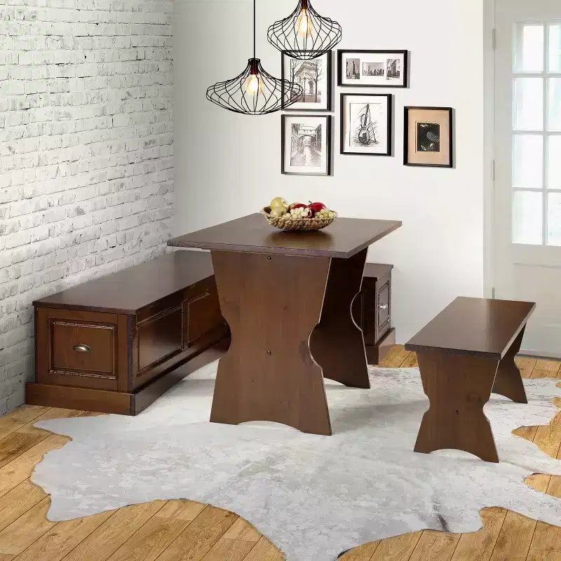 Set da pranzo Colby con panca a L e angolo senza schienale, marrone, struttura in legno, 5 posti, base a cavalletto